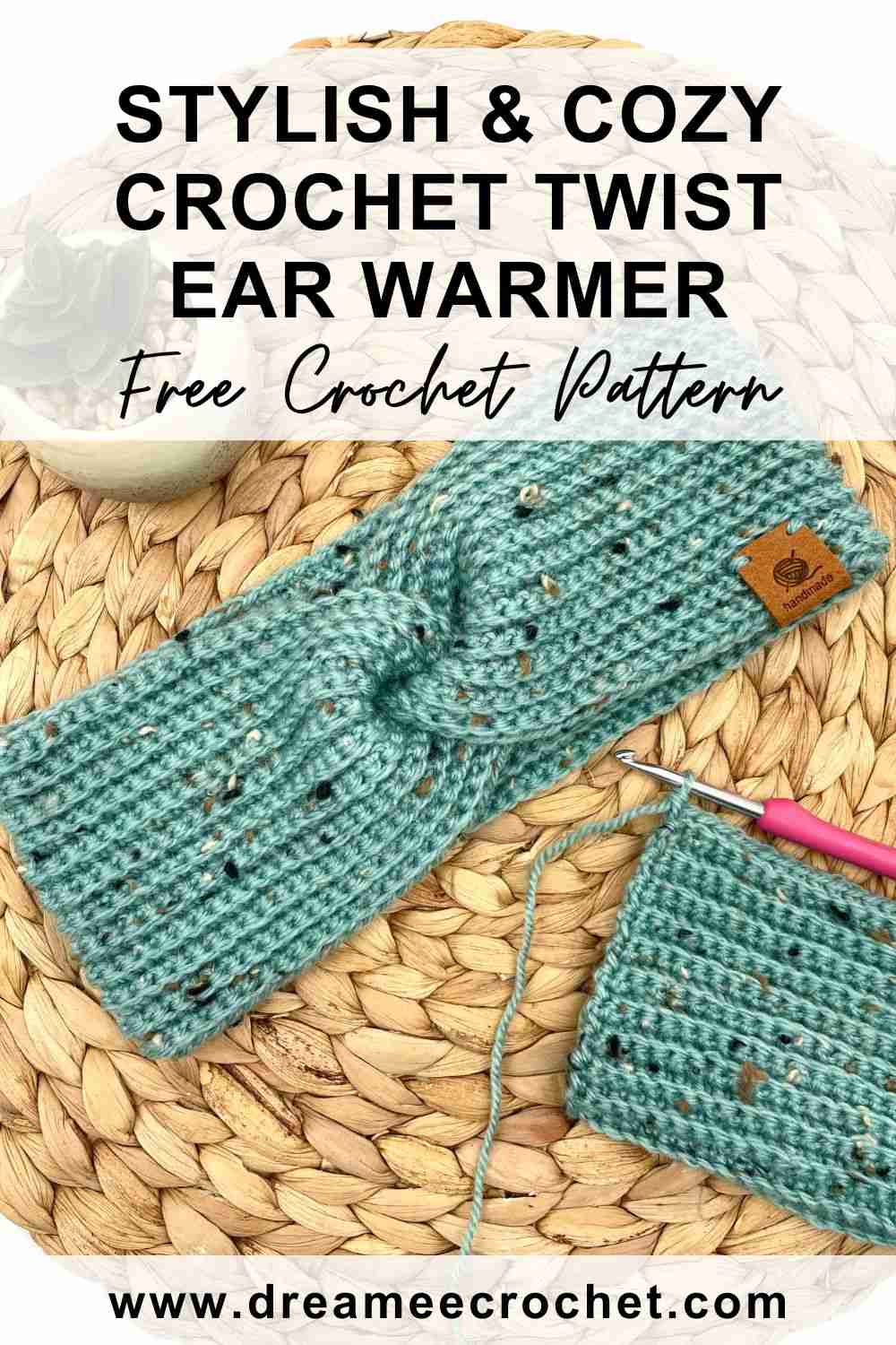 Stylish and cozy crochet twist ear warmer pattern, Free twist headband crochet pattern (3)