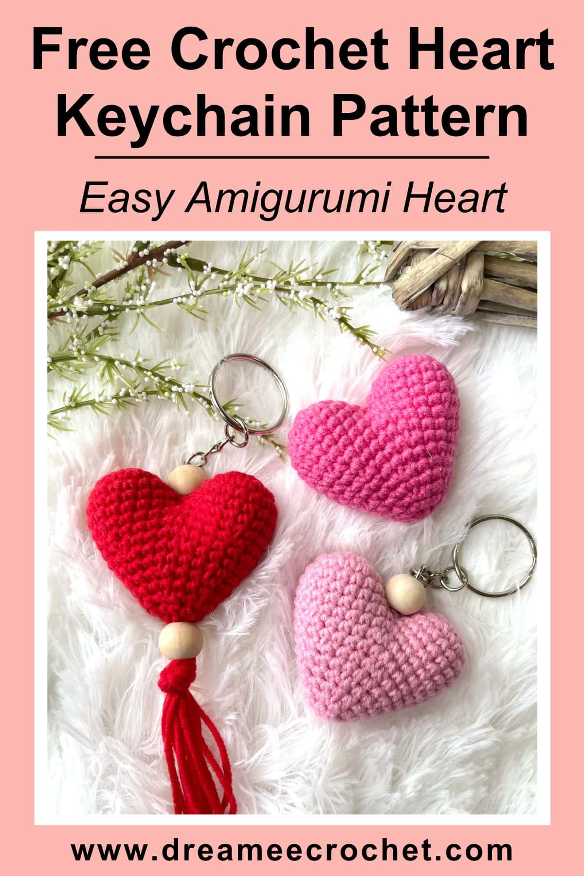 Free-Crochet-Heart-Keychain-Pattern-Easy-Amigurumi-Heart (5)